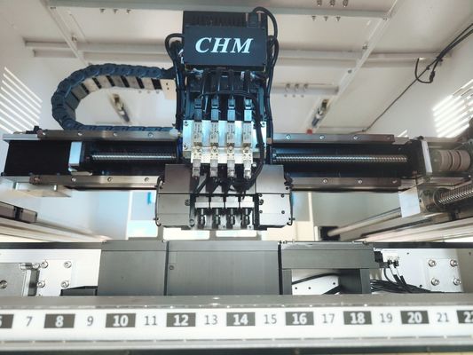 Высокая точность 4 голов SMT Pick & Place Machine CHM-551 Автоматическая смена сопла CPK≥1.0